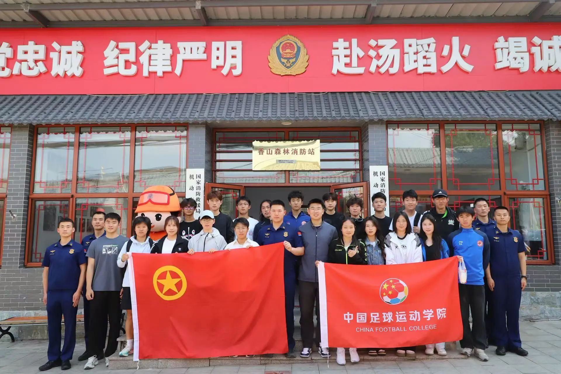 0341835e72bd433ea4afd524fcca9293.jpg 0513走1.jpg